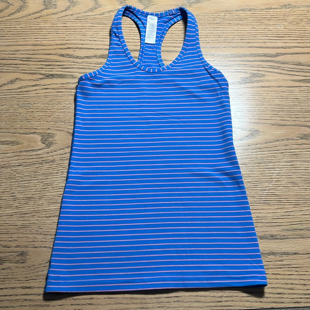 Like new condition IVIVVA tank top